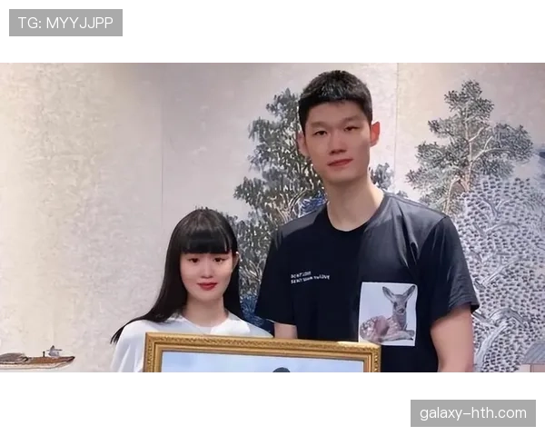 胡金秋家里冰箱贴全是训练计划，连饮料都按卡路里贴标签